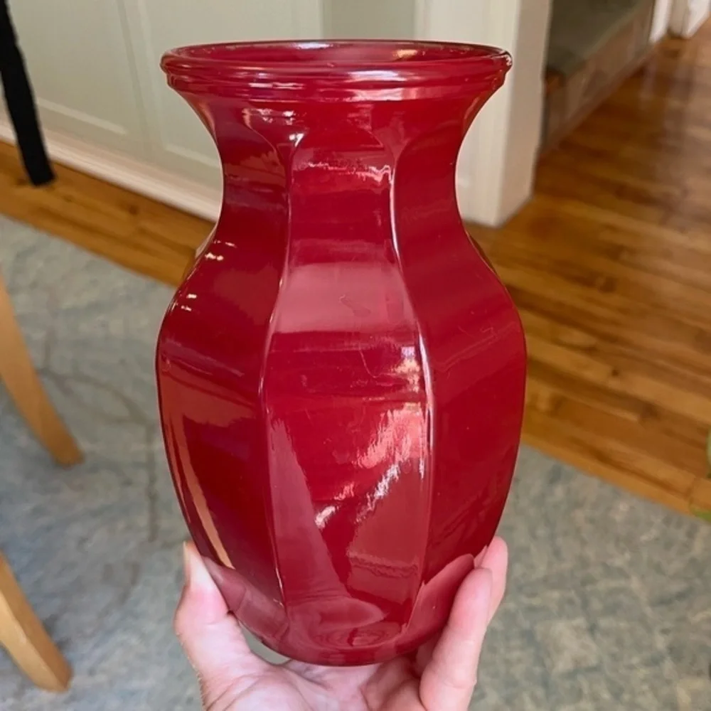 Vintage Garcia Glass Group GGG 2999 Octagon Shaped Red Vase Octagon 8" Flute - Picture 12 of 14